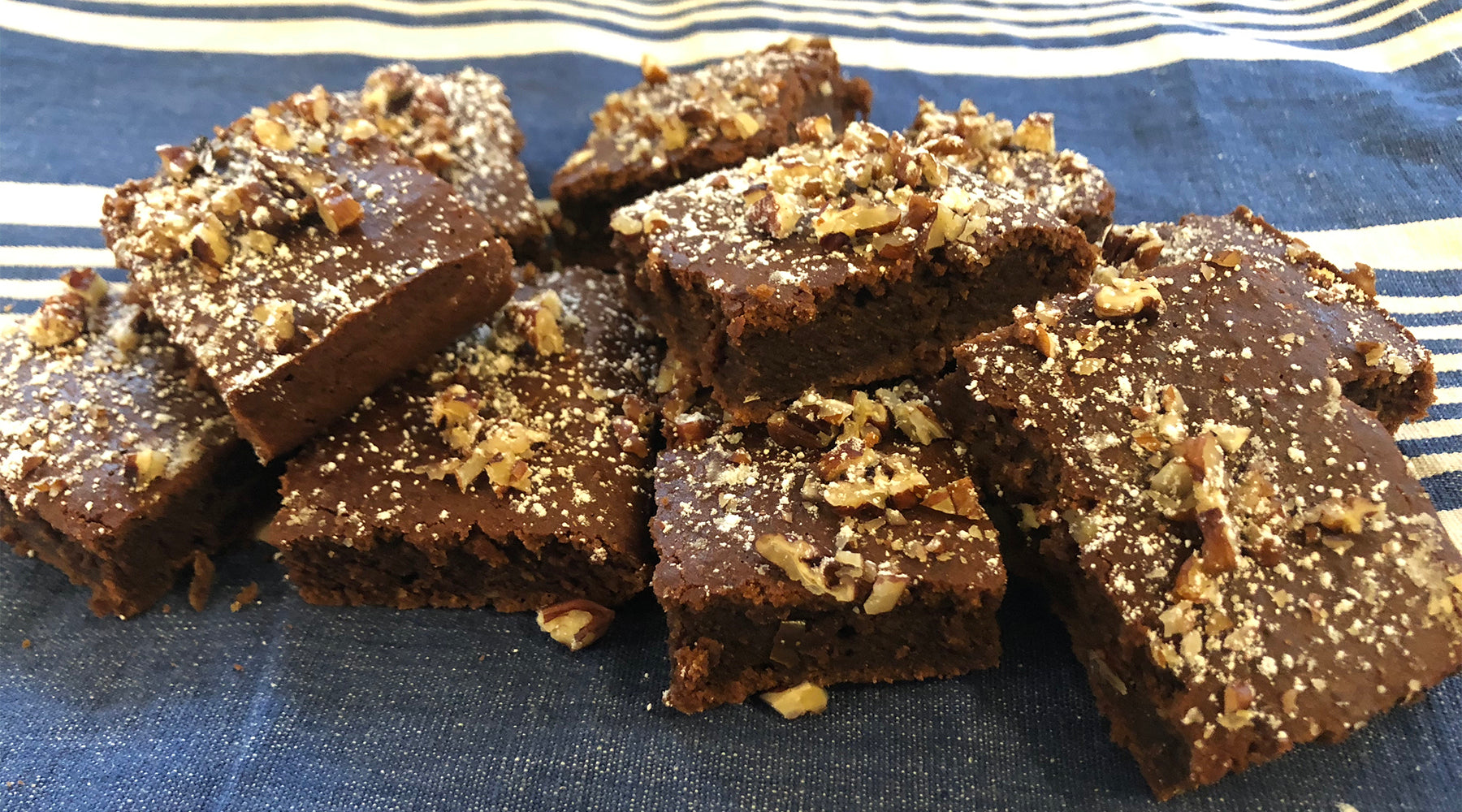 Chocolate Apple Cinnamon Brownies